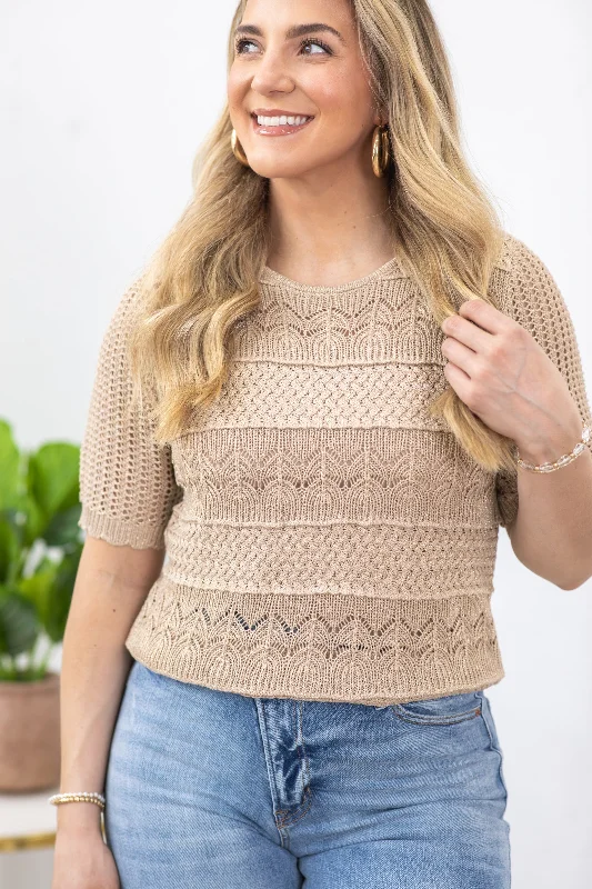 women's tops for those who want to stay on top of the latest fashion trends and wear pieces that are both stylish and on-trendTan And Gold Lurex Sweater Knit Top