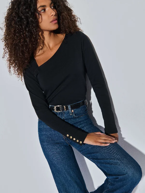 women's tops for those who want to stay on top of the latest fashion trends and wear pieces that are both stylish and on-trendAnita Top