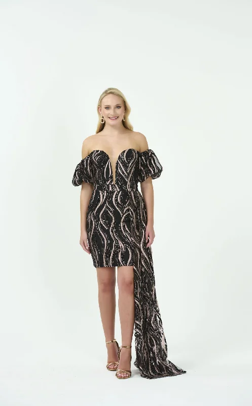 Plunging Neckline DressGygess G2325080 Dress